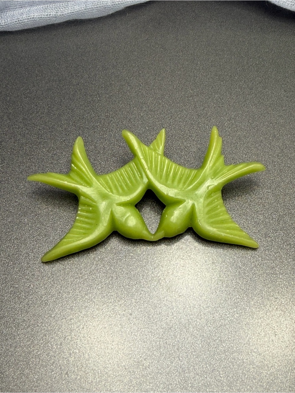 Vintage Swallows Brooch Celluloid #cz140 - Picture 2 of 3